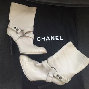 CHANEL Cream Ankle Boots with Quilted Detail